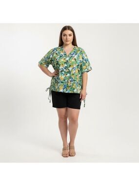 Kiwi Fresh Women's Plus 1X Green Multi Floral Short Sleeve Top with side ties